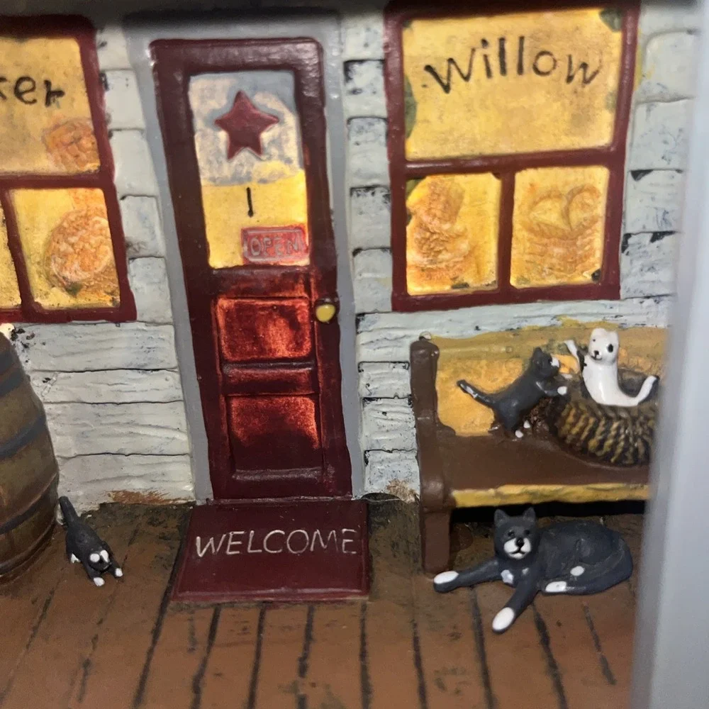 Lighted General Store House Kitties Country Core Hand Made Baskets Star W/ Bulb